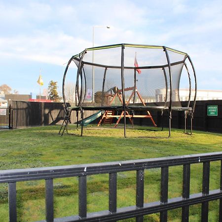 הייסטינגס Elmore Lodge Motel מראה חיצוני תמונה